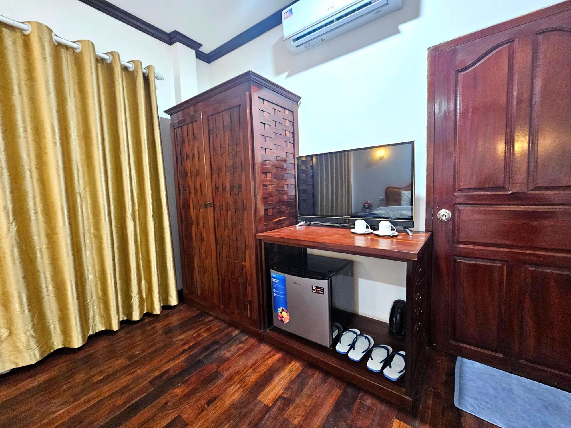 Win Hotel Vang Vieng Eksteriør bilde