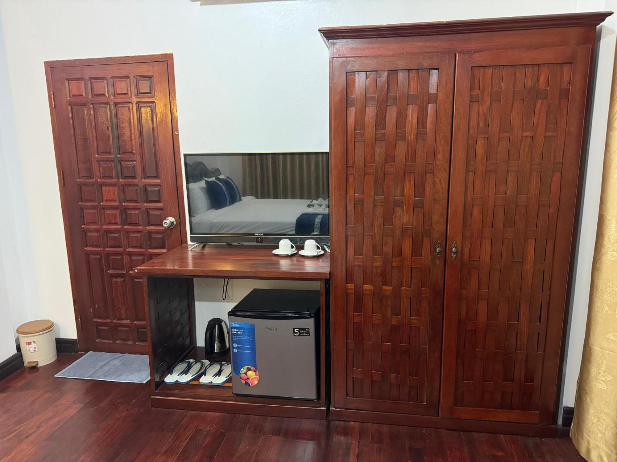 Win Hotel Vang Vieng Eksteriør bilde